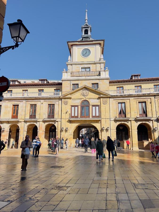 Piso En El Emblematico Barrio Antiguo De Oviedo Exterior foto